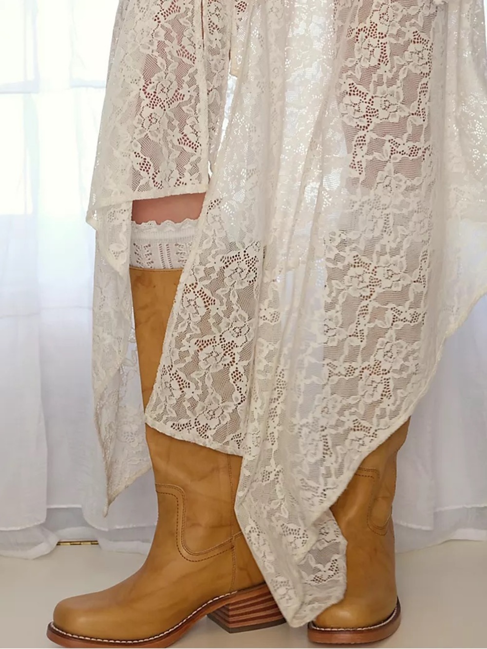 Frye Campus 14L Tall Boots banana wide calf